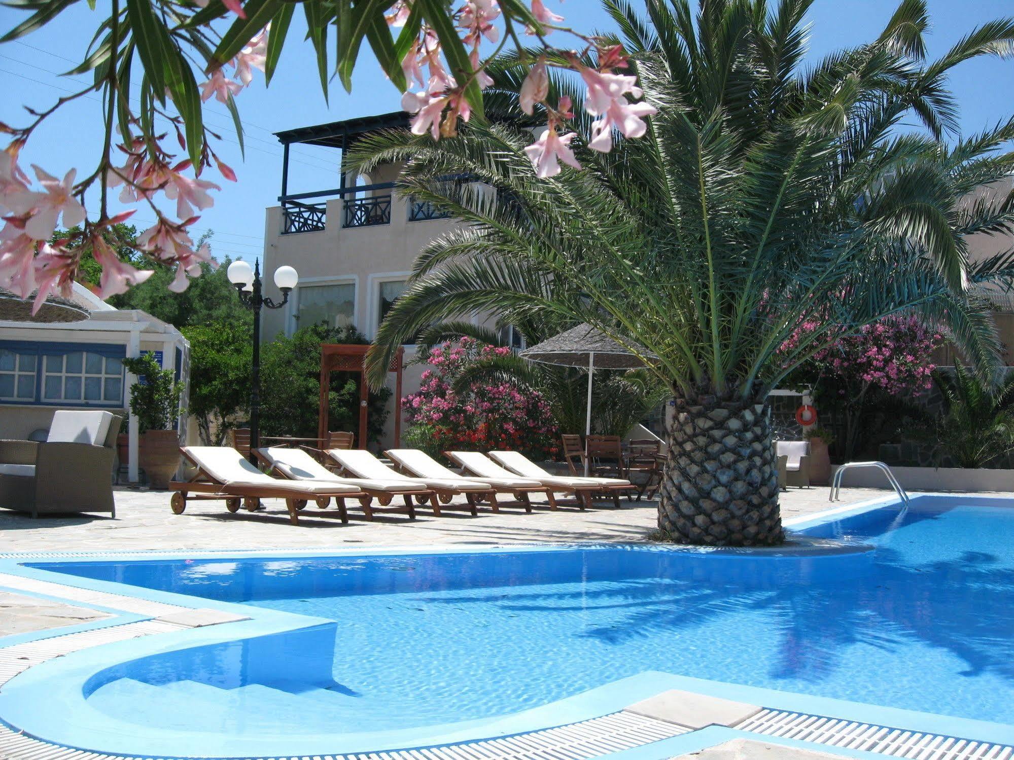 Paradise Resort Akrotírion Esterno foto
